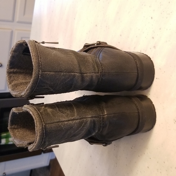 Clark's Riding Boots - Picture 4 of 5